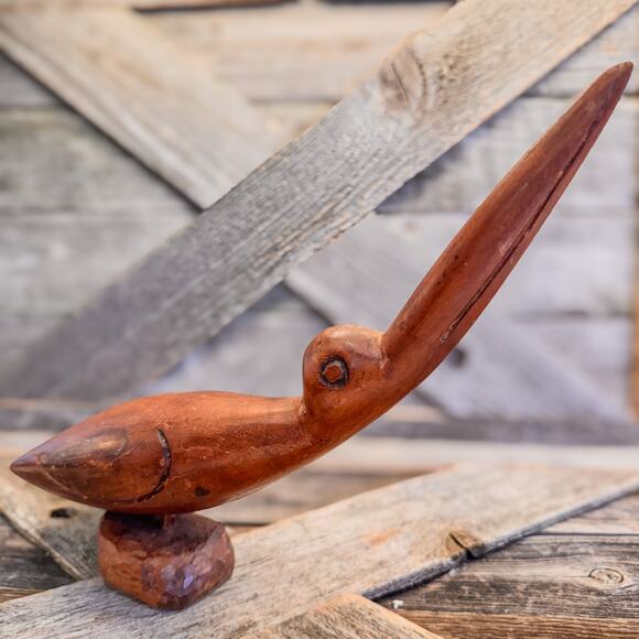 1960’s MidCentury Modern Primitive Hand Carved Wooden Shore Bird, 8.5”H x 11”W - Picture 4 of 8